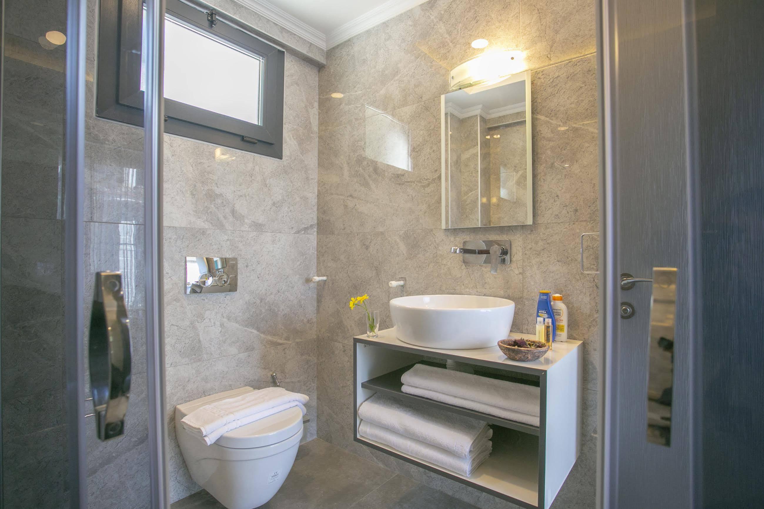 Monastery Suites Hotel-Fethiye โอลลุนเดนิซ ภายนอก รูปภาพ