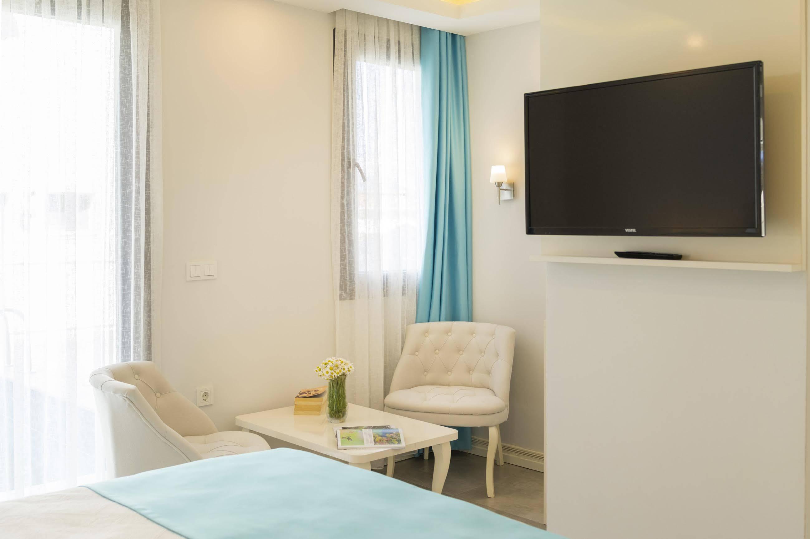 Monastery Suites Hotel-Fethiye โอลลุนเดนิซ ภายนอก รูปภาพ