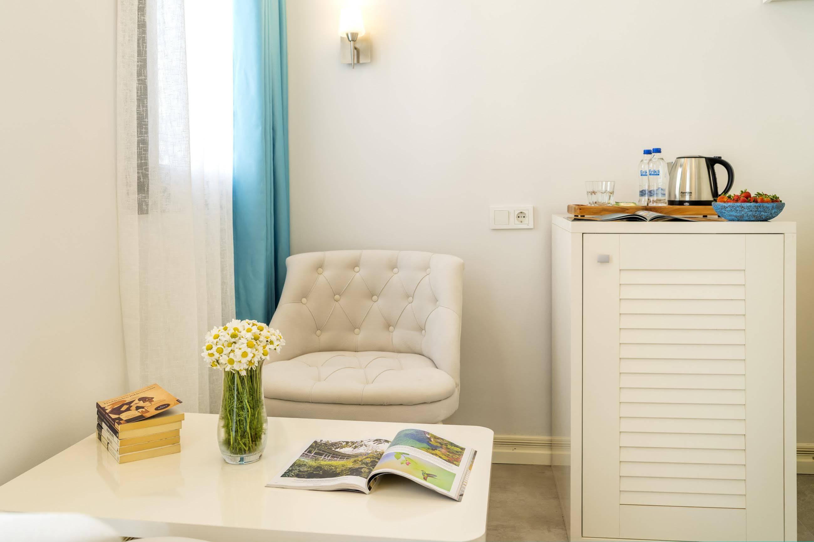 Monastery Suites Hotel-Fethiye โอลลุนเดนิซ ภายนอก รูปภาพ