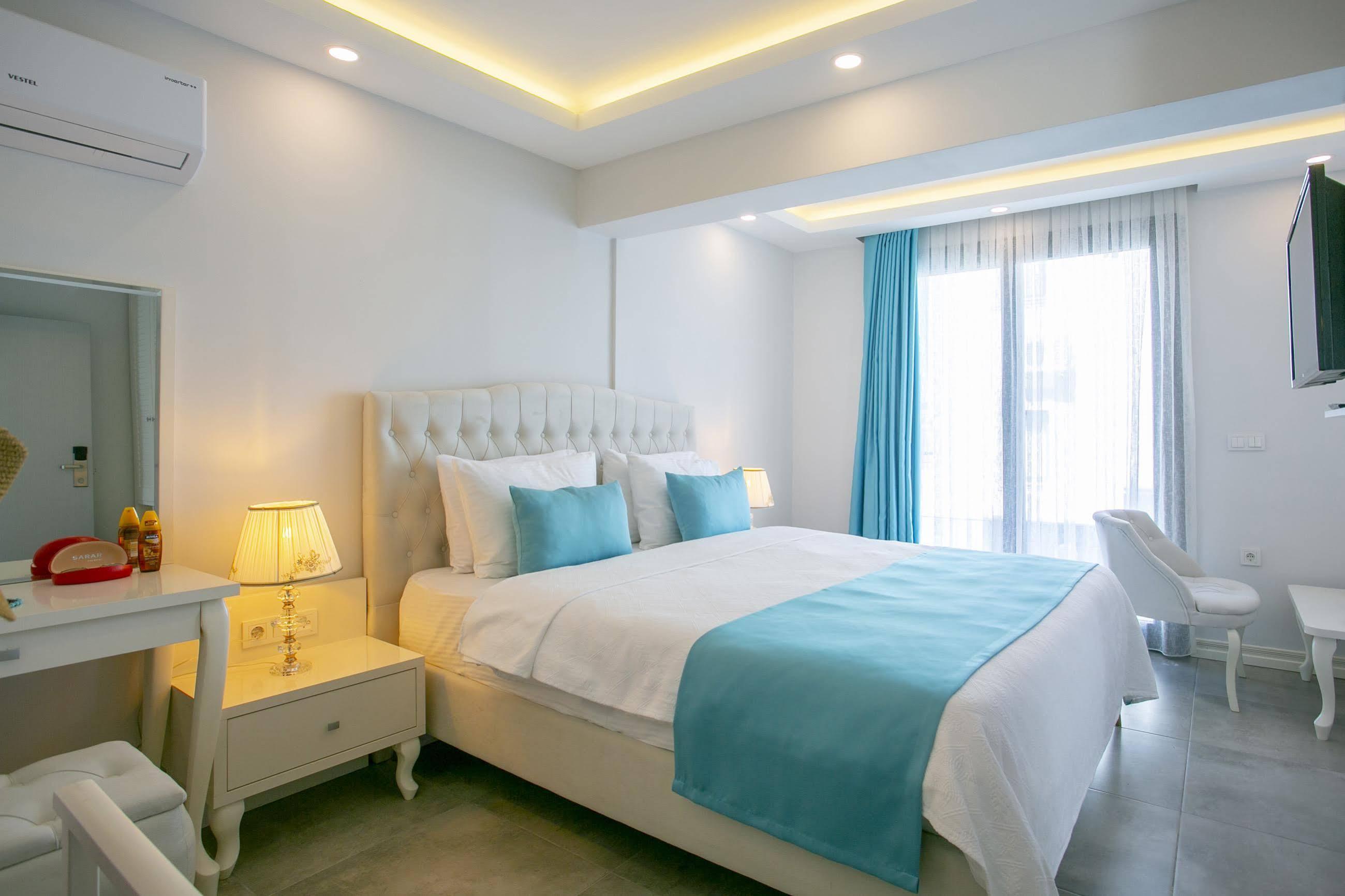 Monastery Suites Hotel-Fethiye โอลลุนเดนิซ ภายนอก รูปภาพ